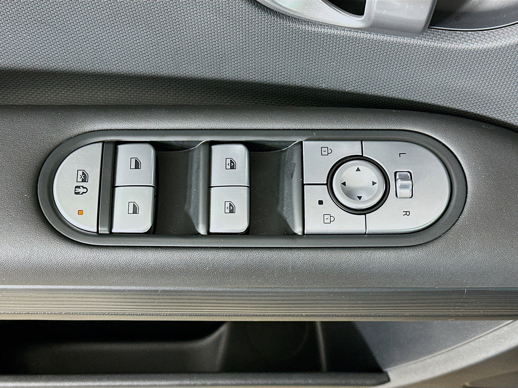 Used 2024 Hyundai Ioniq 5 SEL RWD image 15