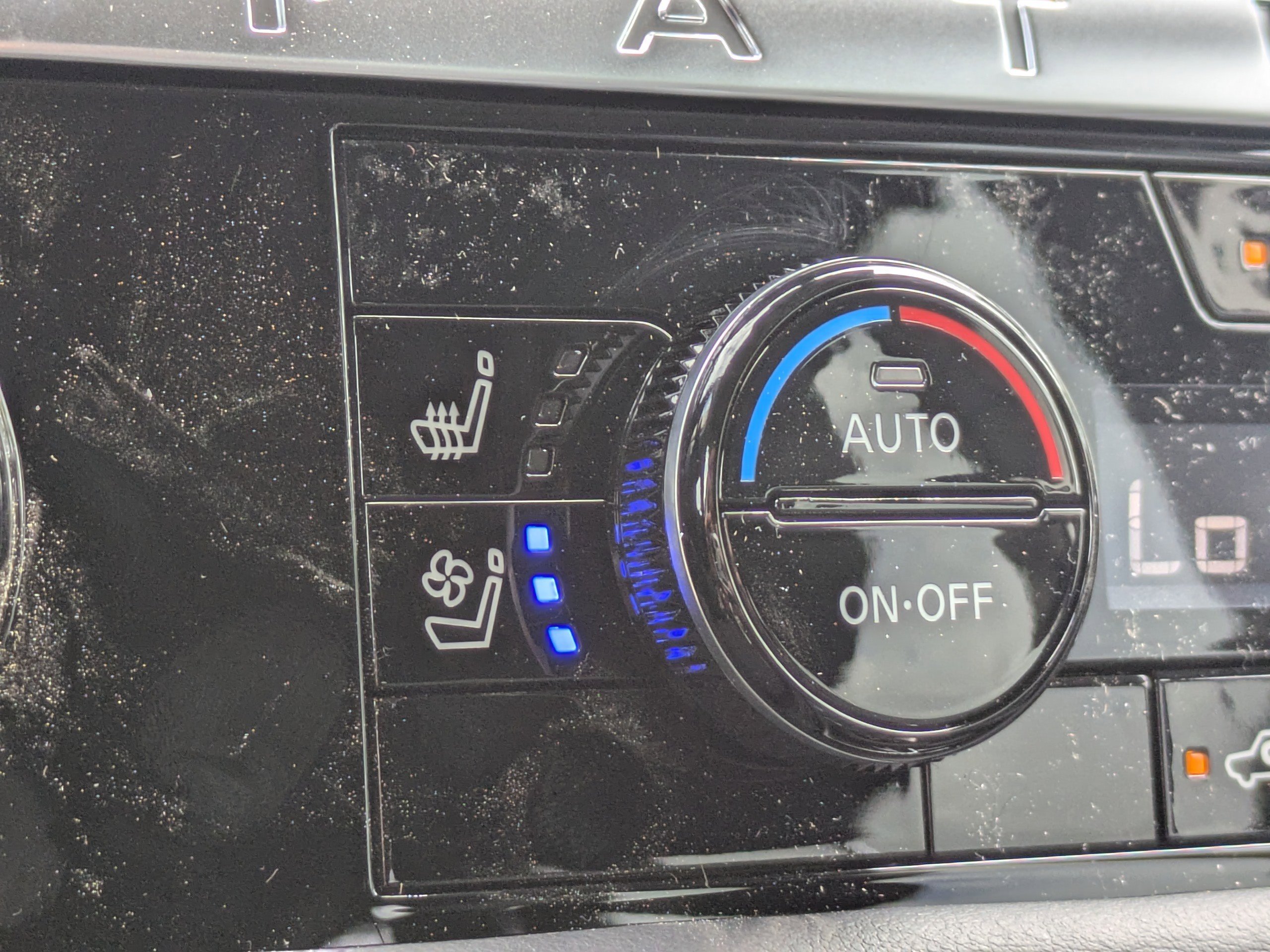 New 2026 Nissan Pathfinder Platinum w/ Cargo Package FWD image 26