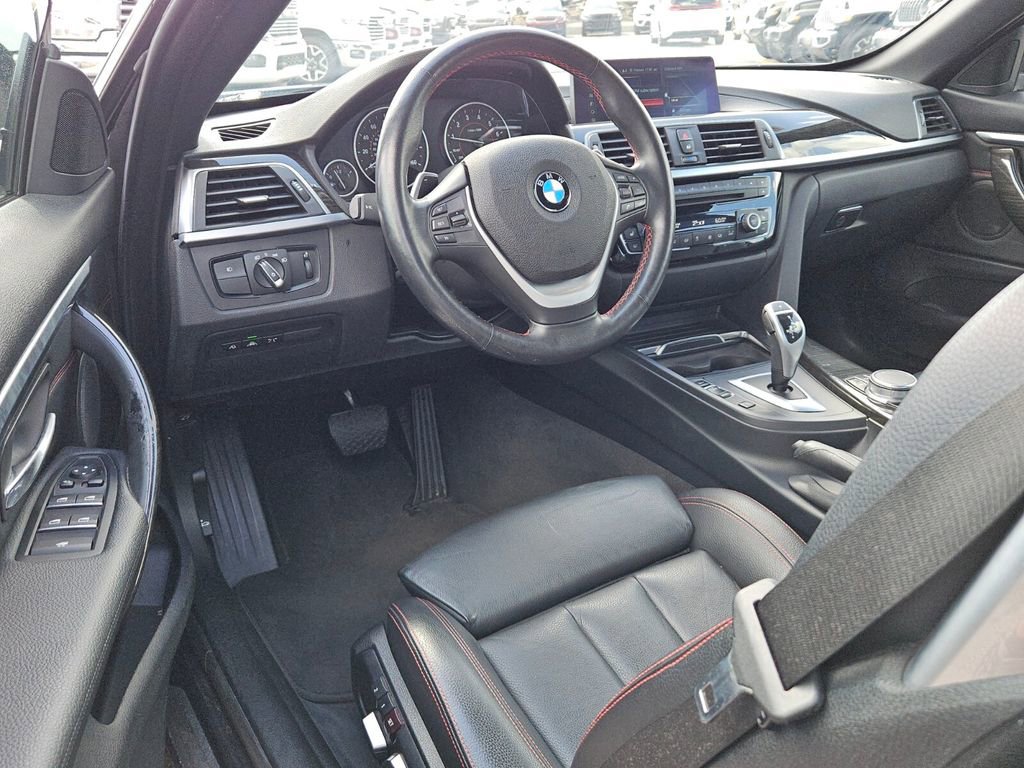 Used 2020 BMW 430i Convertible w/ Convenience Package image 13