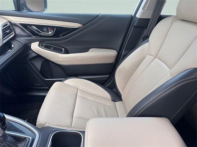 Used 2023 Subaru Outback Limited image 15