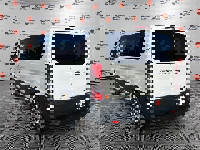 Used 2023 Ford Transit 350 XLT image 3