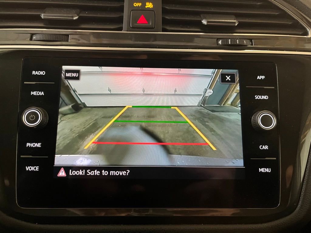 Used 2019 Volkswagen Tiguan S image 19