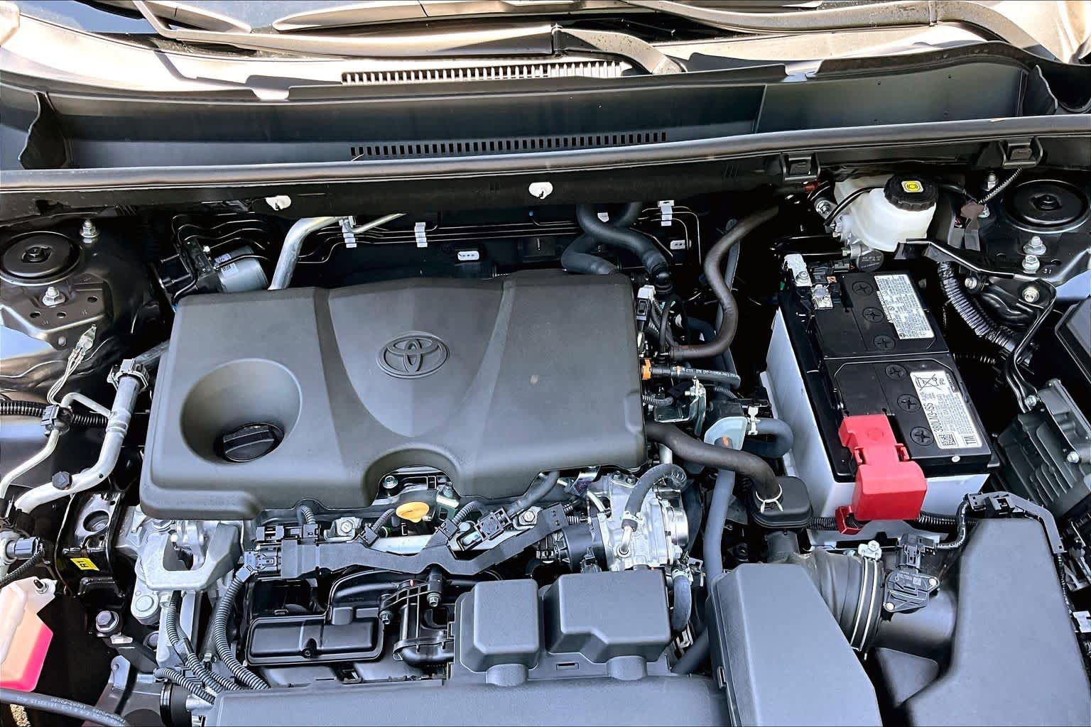Certified 2025 Toyota RAV4 XLE w/ Convenience Package FWD image 32
