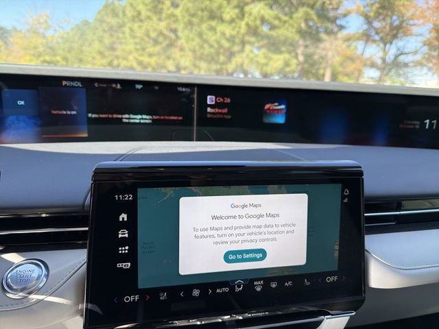 New 2026 Lincoln Nautilus Reserve AWD/4WD image 18