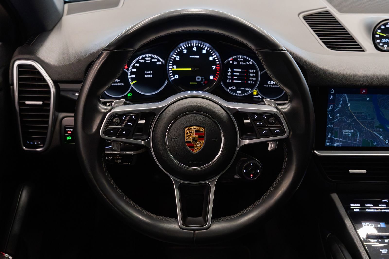 Used 2020 Porsche Cayenne E-Hybrid Coupe w/ Premium Plus Package image 11