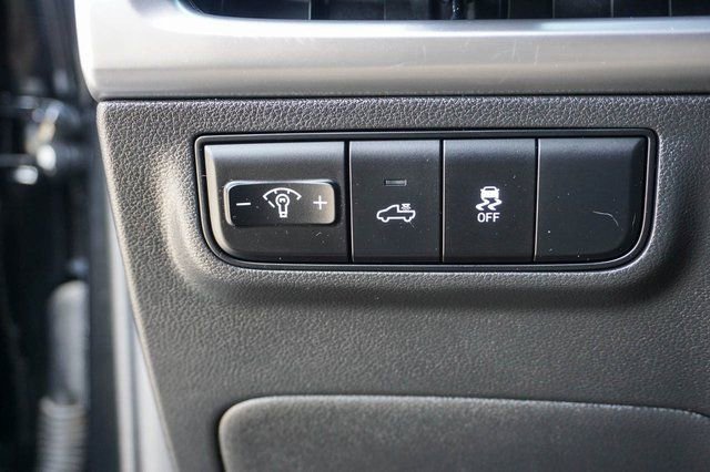 Used 2025 Hyundai Santa Cruz SEL image 22