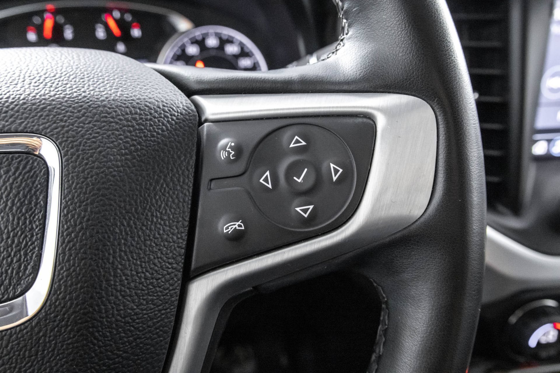 Used 2023 GMC Acadia SLT w/ Elevation Edition AWD/4WD image 29