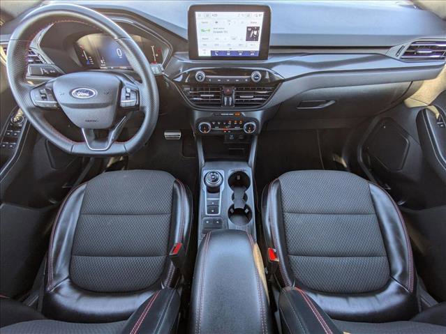 Used 2023 Ford Escape ST-Line image 17
