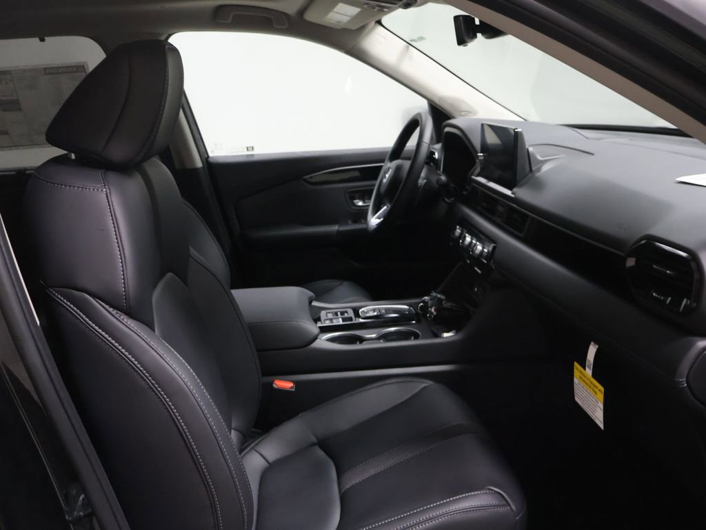New 2025 Honda Pilot Touring image 23