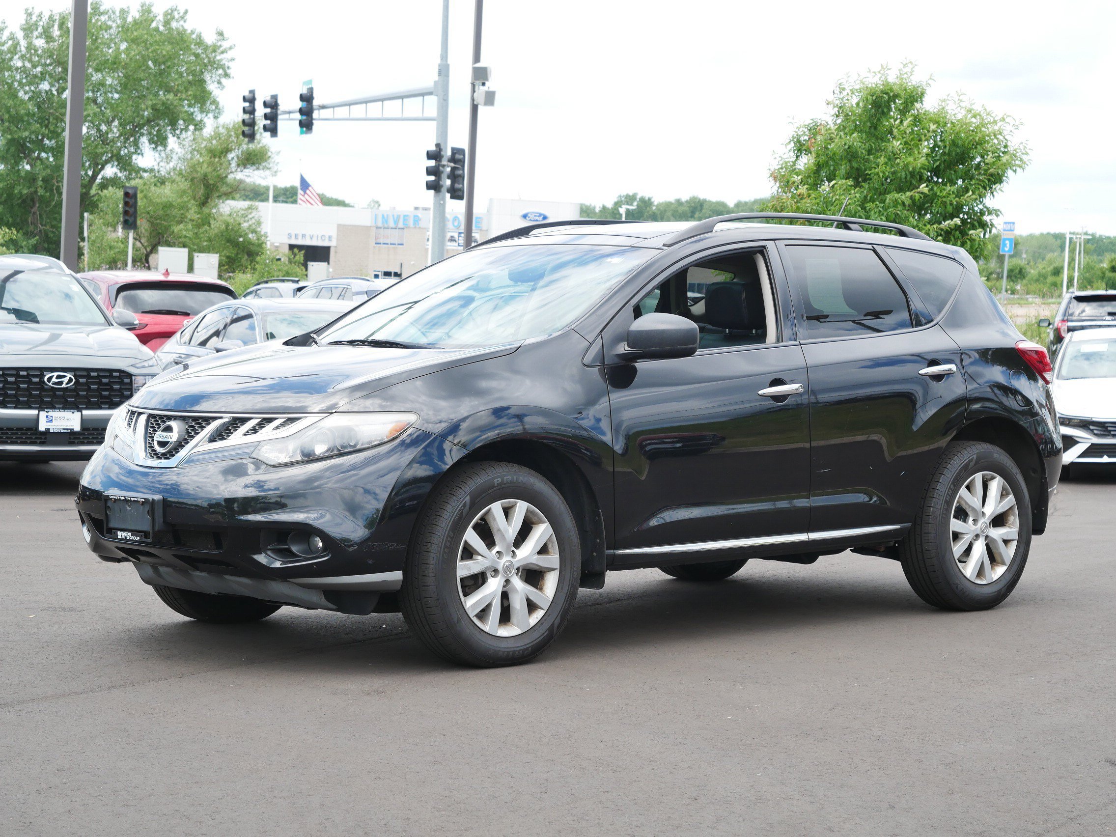 Used 2014 Nissan Murano SL w/ Navigation Package AWD/4WD image 2