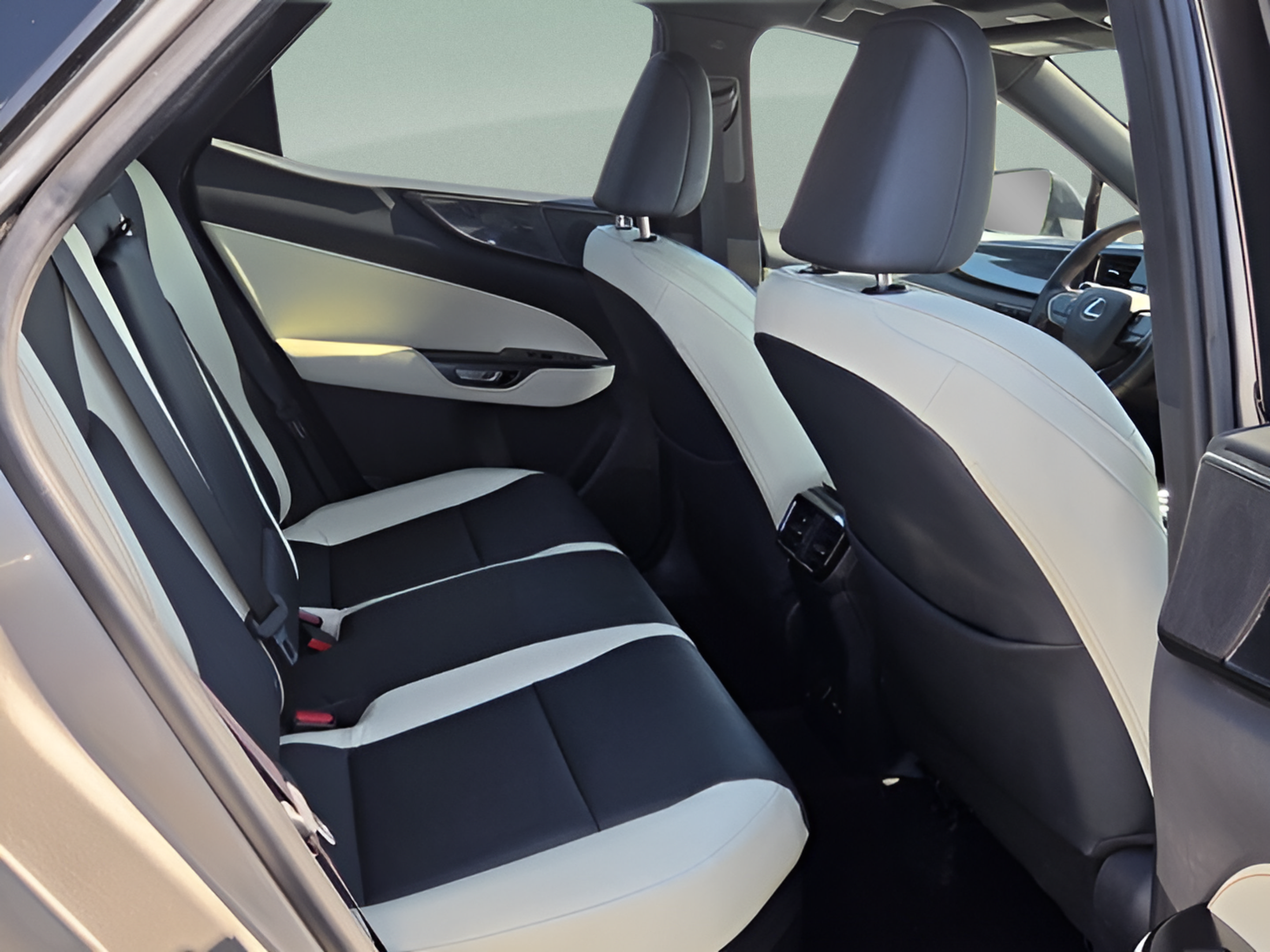 Certified 2024 Lexus NX 350h AWD image 15