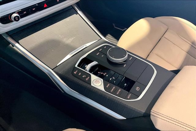 New 2026 BMW 330i Sedan w/ Premium Package RWD image 8
