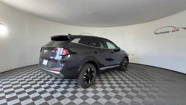 New 2026 Kia Sportage LX w/ LX Convenience Package AWD/4WD image 8