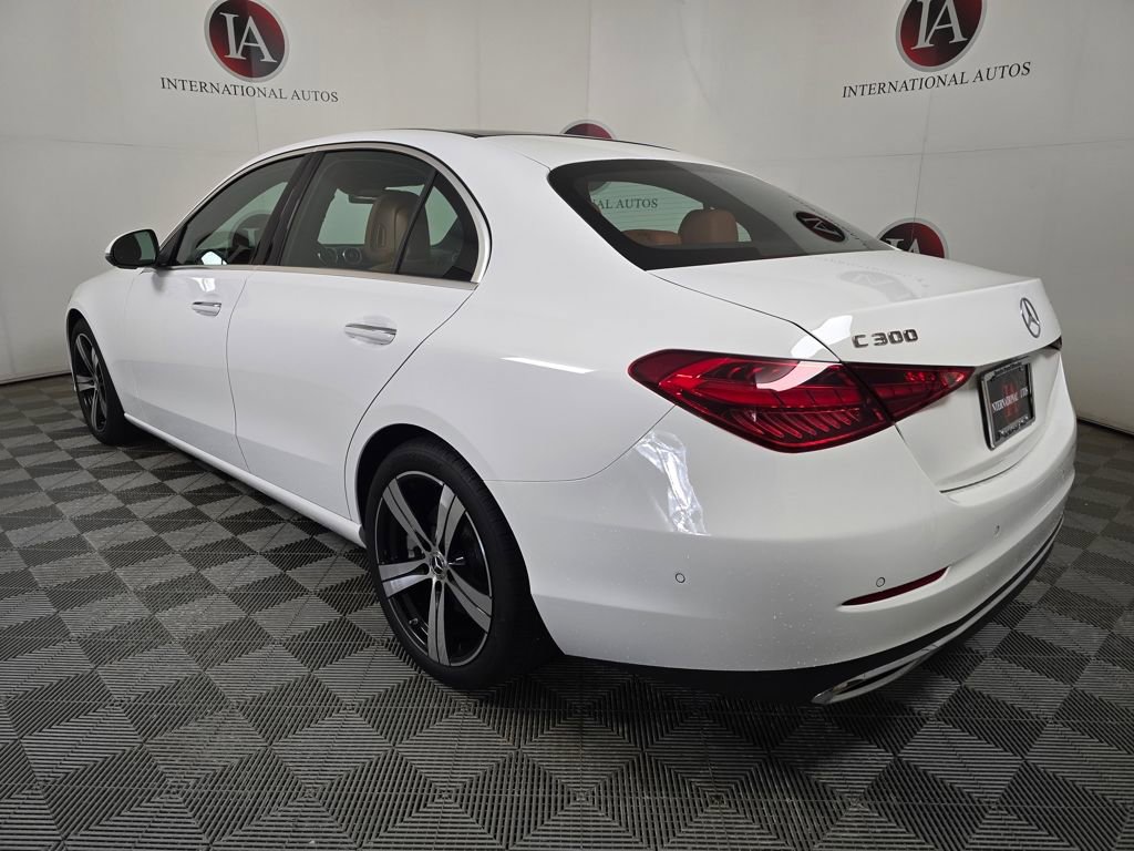 Used 2025 Mercedes-Benz C 300 4MATIC Sedan image 7