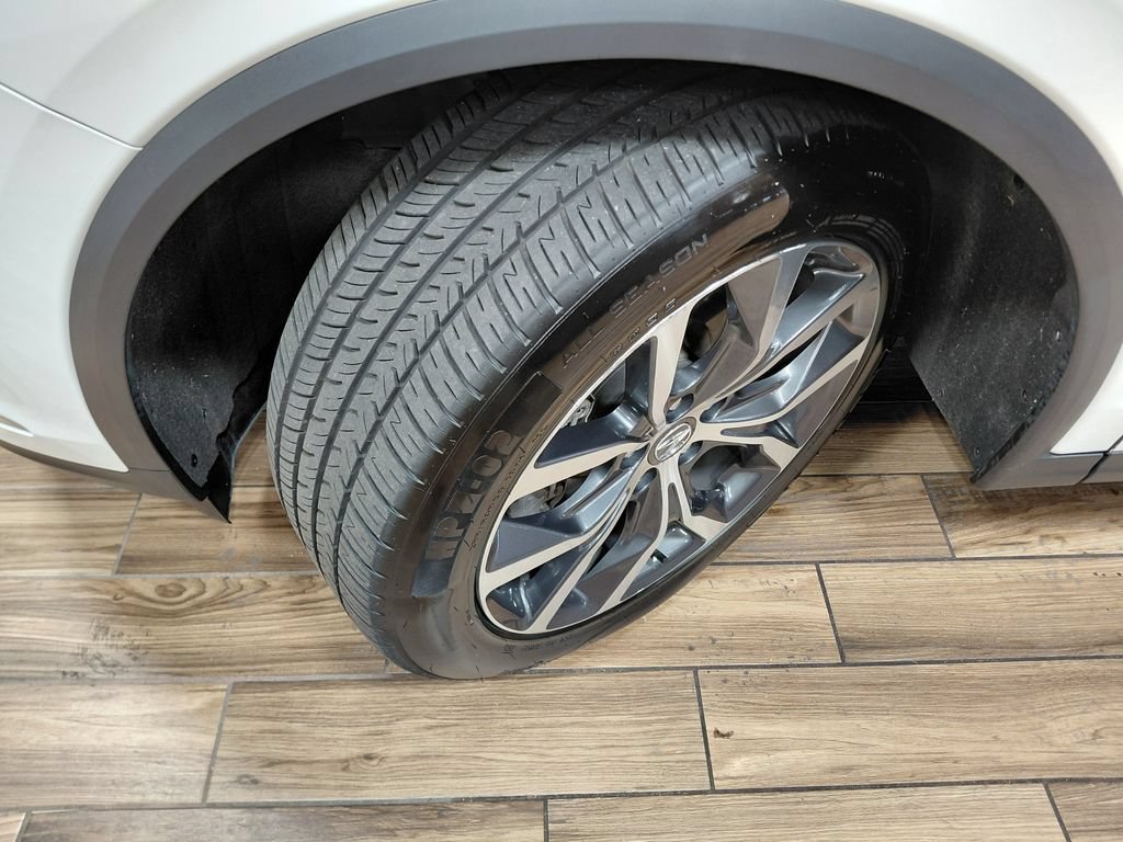 Used 2022 Acura MDX SH-AWD w/ Technology Package image 23