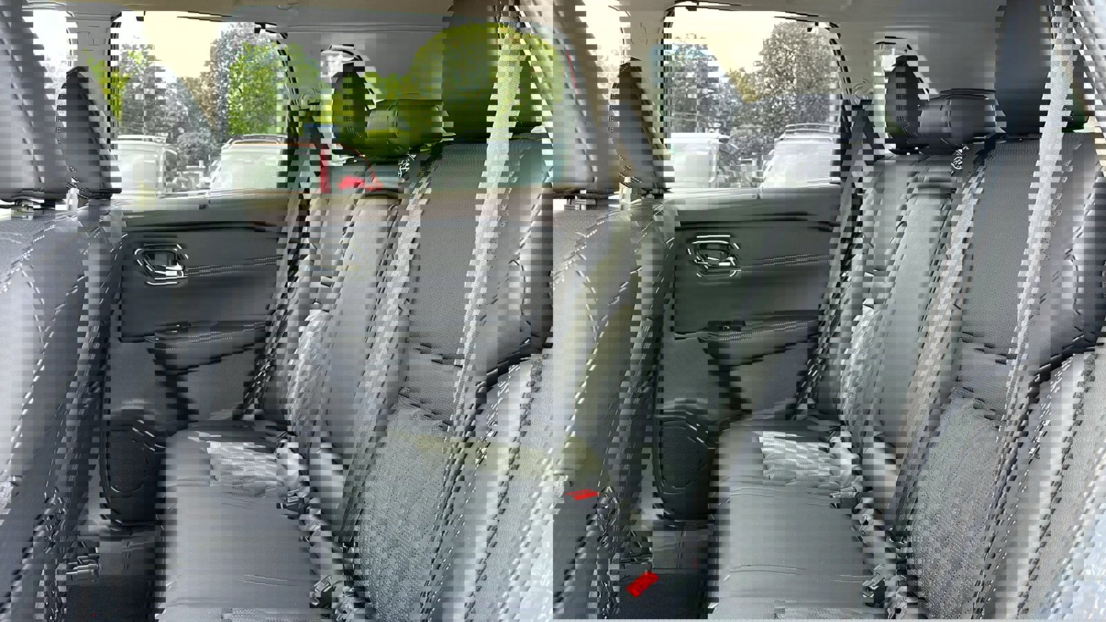 Used 2022 Nissan Rogue Platinum w/ Head-Up Display Package image 26