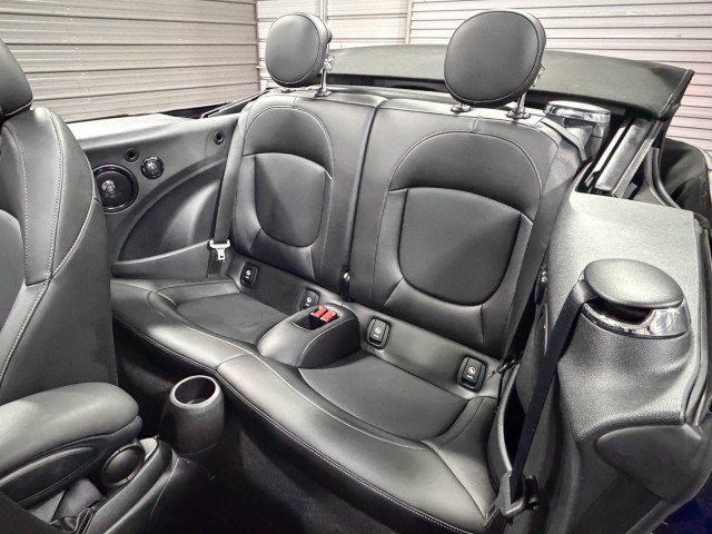 Used 2020 MINI Cooper S image 16