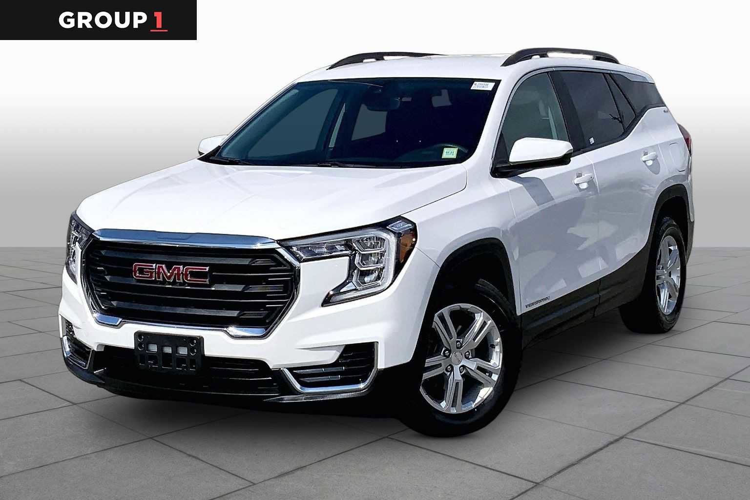 Used 2022 GMC Terrain SLE w/ Driver Convenience Package image 1