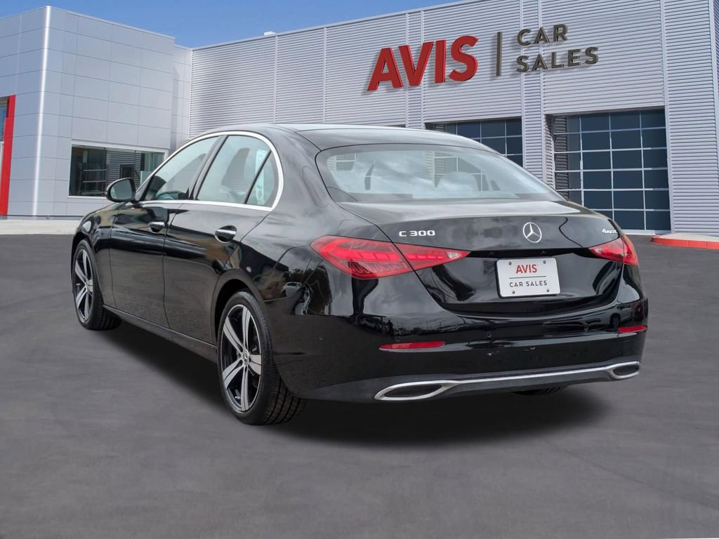 Used 2025 Mercedes-Benz C 300 4MATIC Sedan image 9