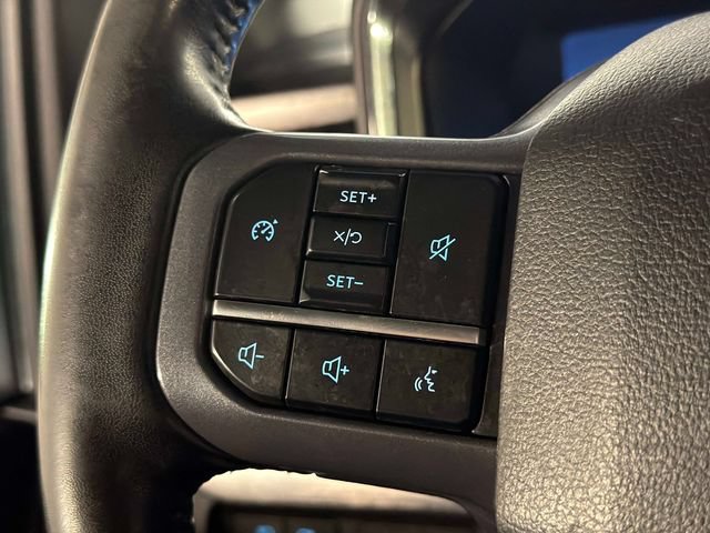 Used 2023 Ford F250 Lariat w/ Black Appearance Package AWD/4WD image 44