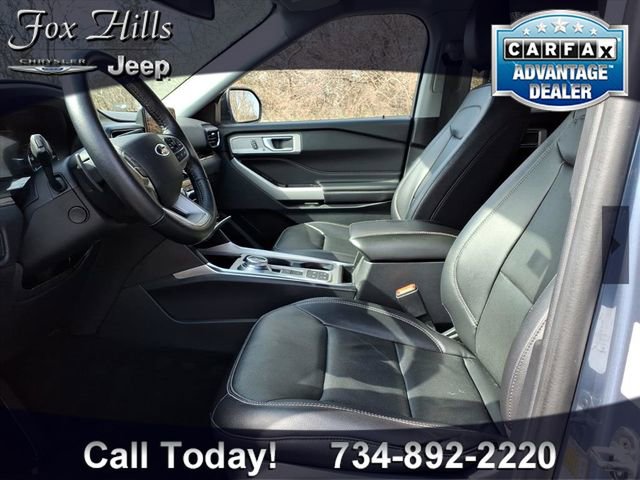 Used 2021 Ford Explorer Limited w/ Equipment Group 301A RWD image 16