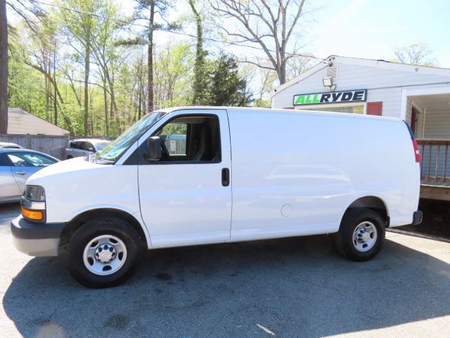 Used 2019 Chevrolet Express 2500 RWD image 8
