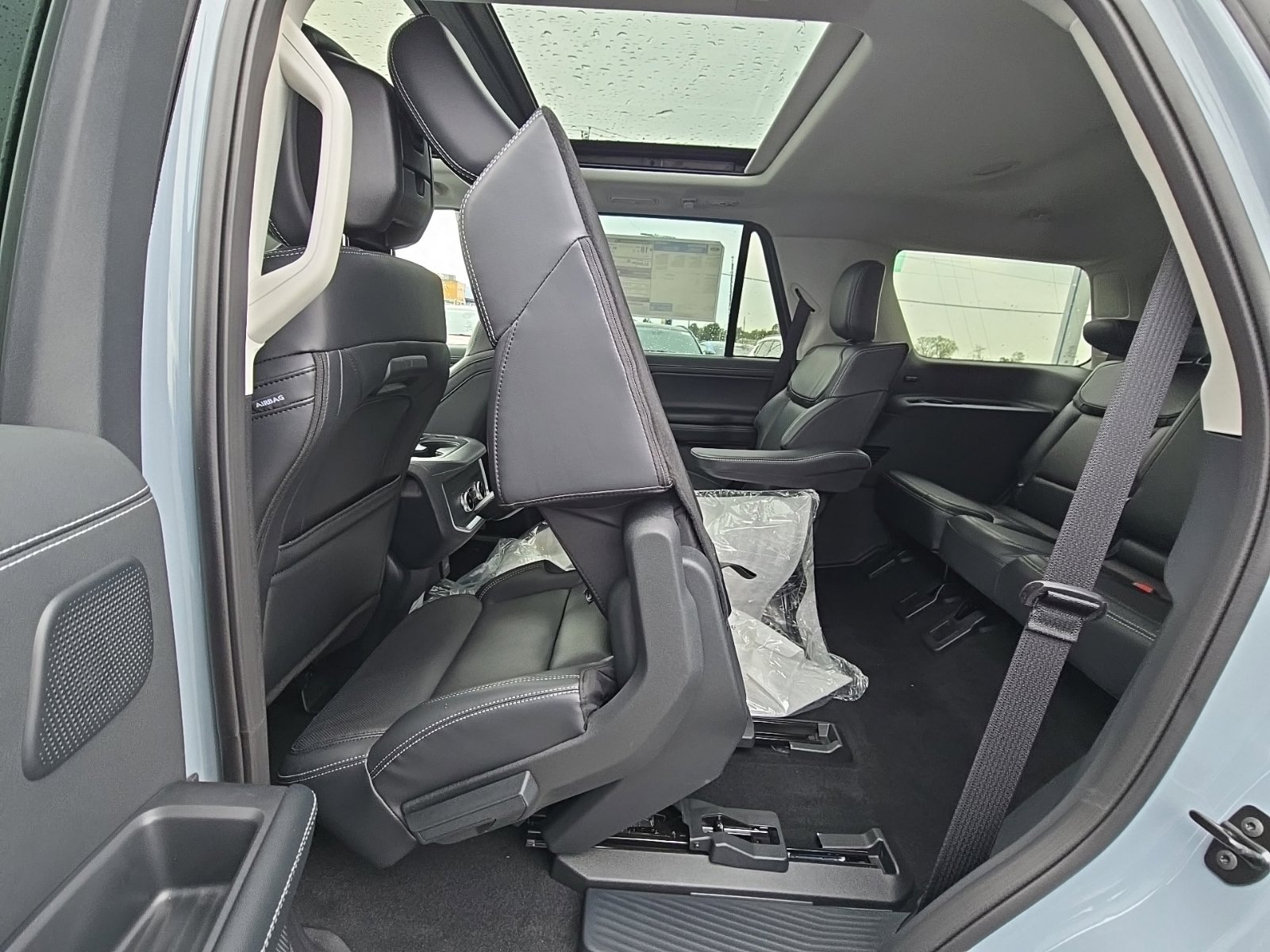 New 2027 Ford Expedition Platinum w/ Driver's Package AWD/4WD image 40
