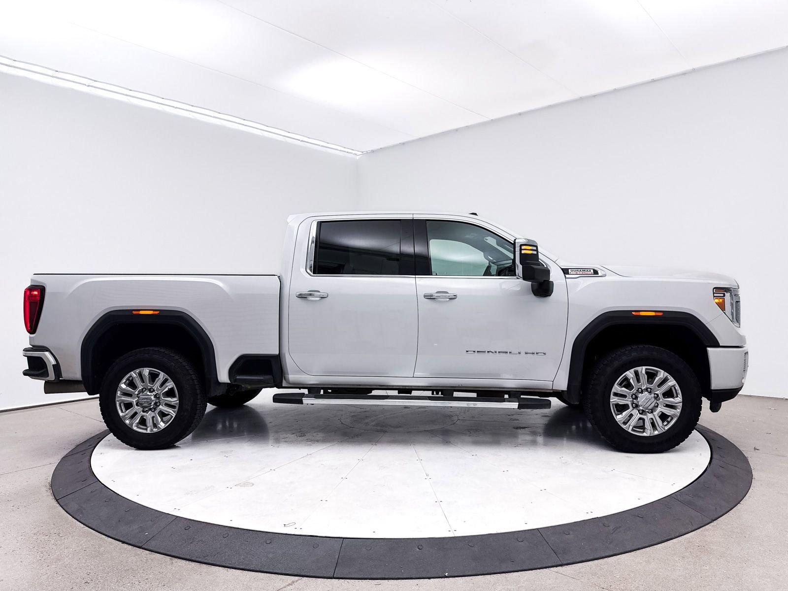 Used 2020 GMC Sierra 2500 Denali w/ Denali Ultimate Package image 39