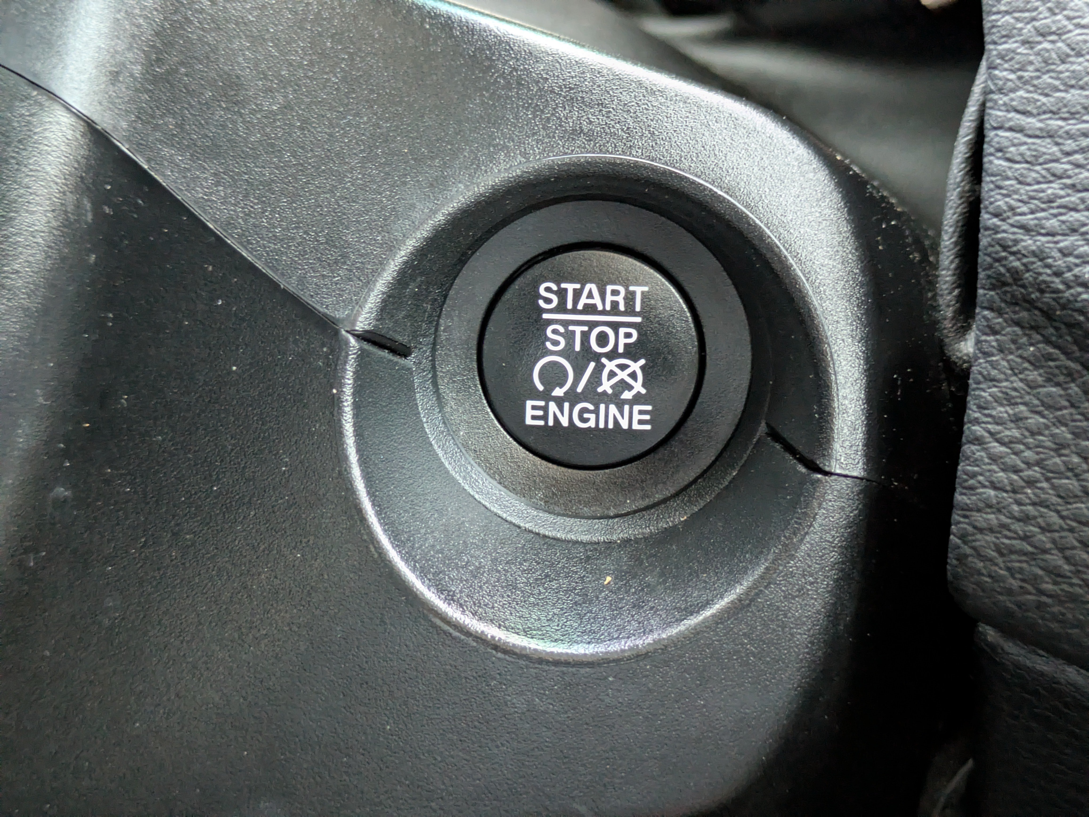 Used 2021 Jeep Compass Latitude w/ Convenience Group AWD/4WD image 29