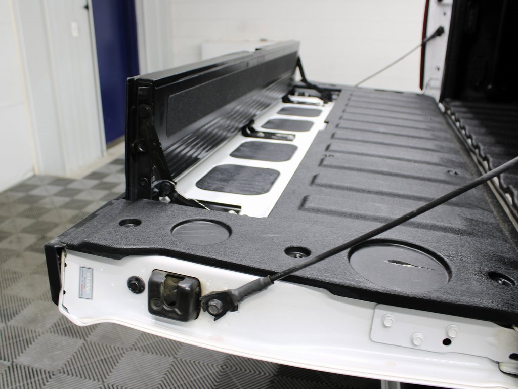 Used 2023 Chevrolet Silverado 2500 High Country w/ Z71 Off-Road Package image 47