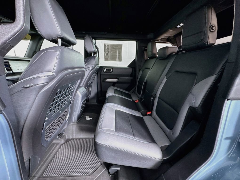 Used 2022 Ford Bronco Black Diamond image 26