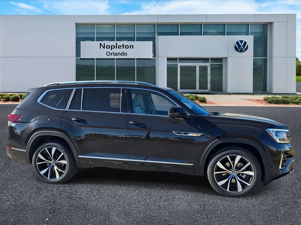 New 2026 Volkswagen Atlas SEL Premium R-Line image 3