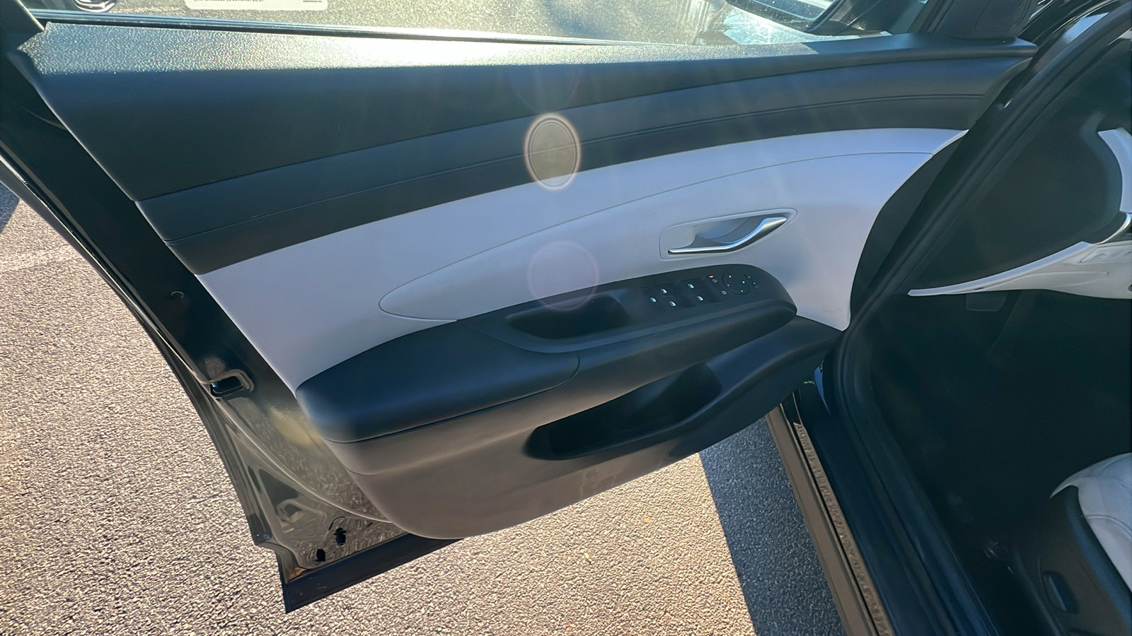 Used 2025 Hyundai Tucson SEL image 14