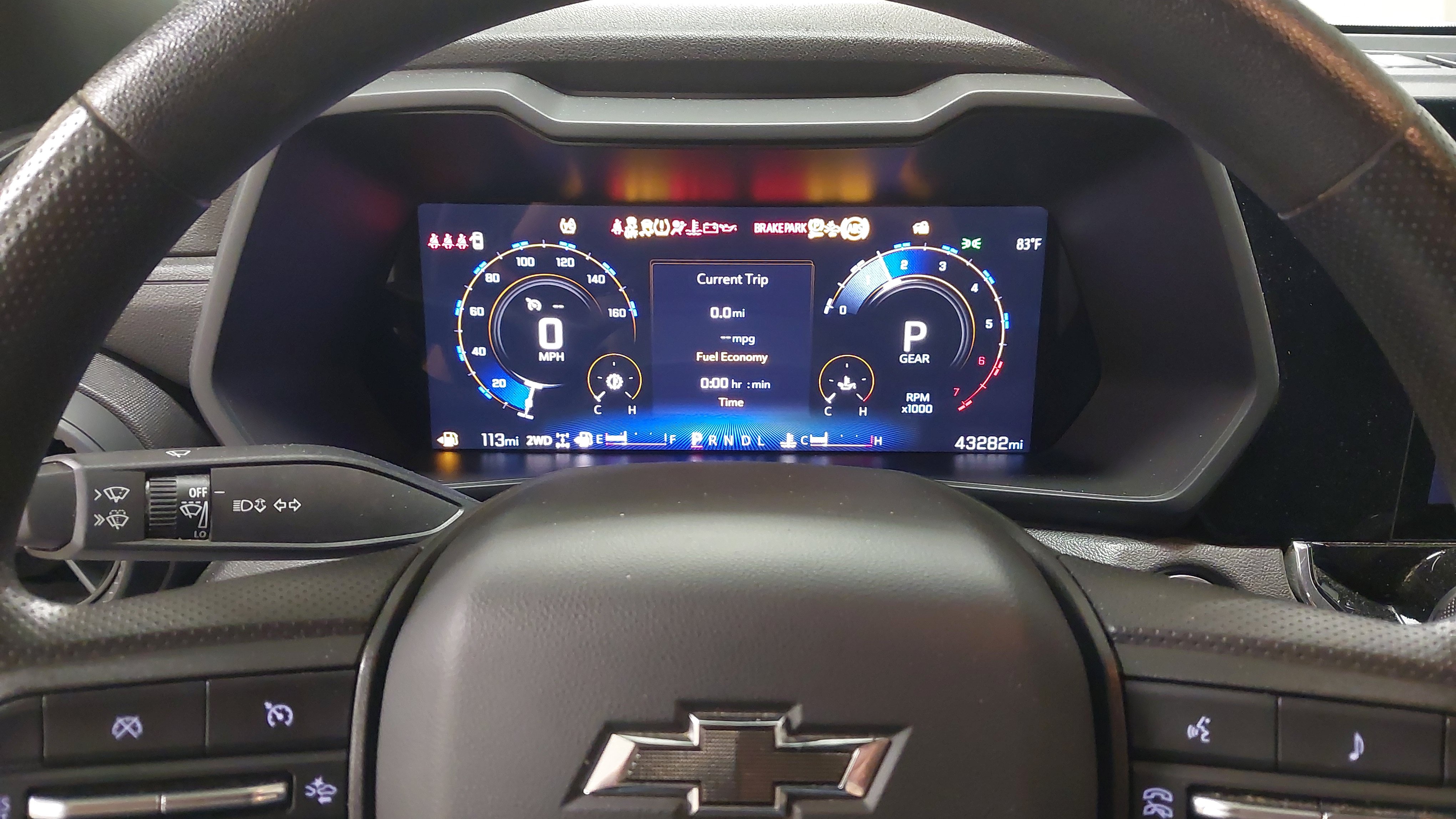 Used 2024 Chevrolet Colorado Trail Boss w/ Advanced Trailering Package AWD/4WD image 18