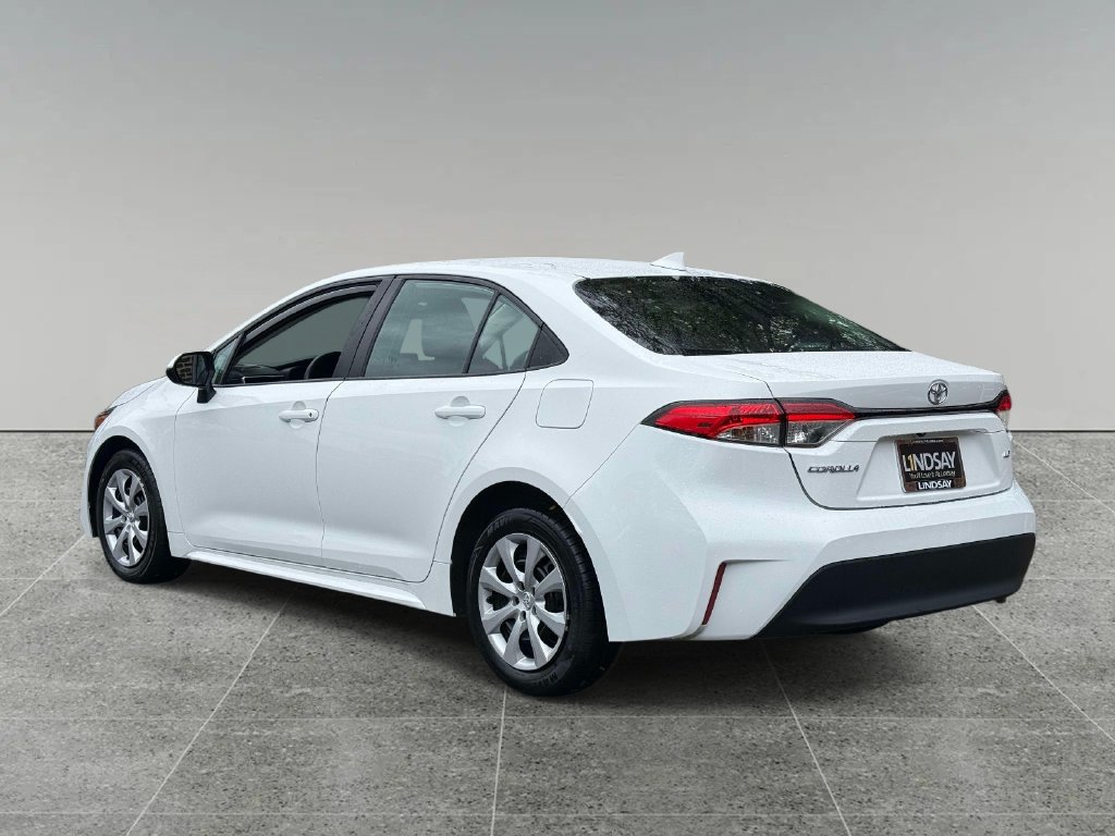 Used 2024 Toyota Corolla LE FWD image 12