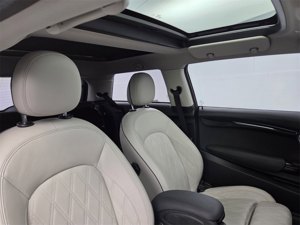 Used 2021 MINI Cooper S image 17