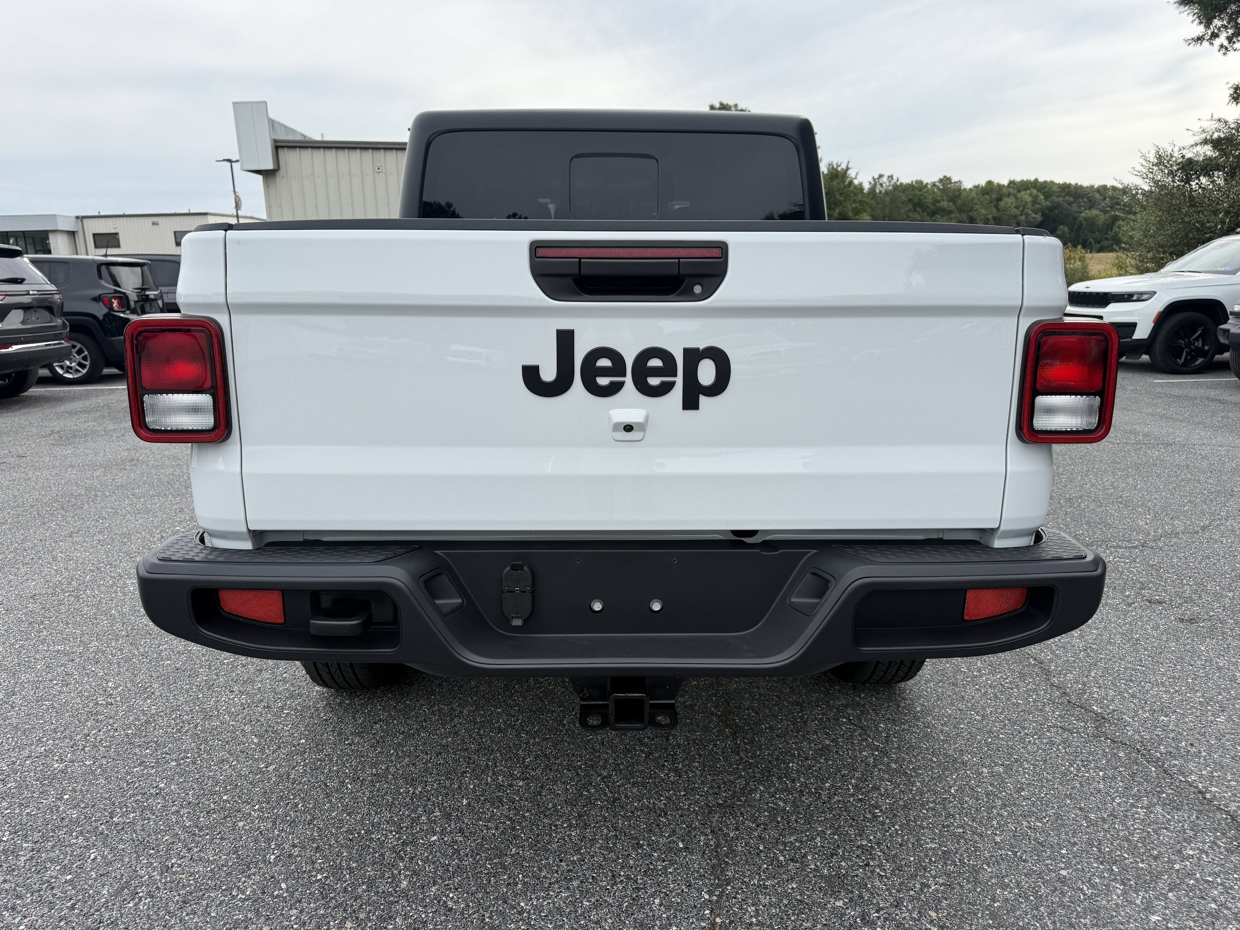New 2027 Jeep Gladiator Sport AWD/4WD image 6
