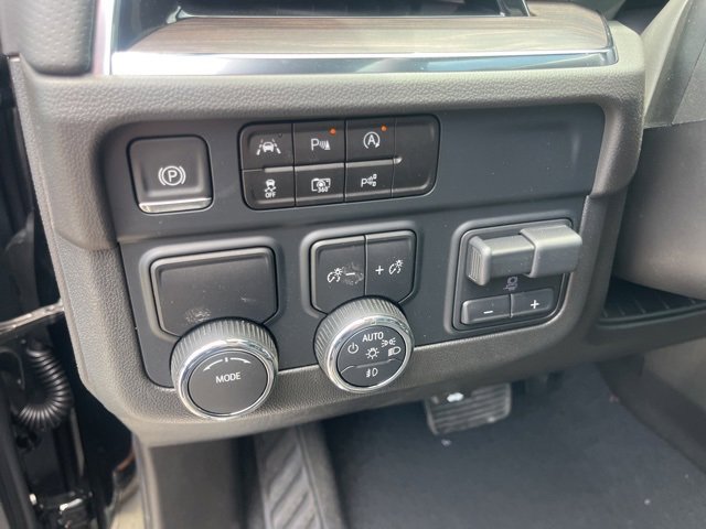 New 2025 Chevrolet Tahoe Premier w/ Sun And Tow Package image 20