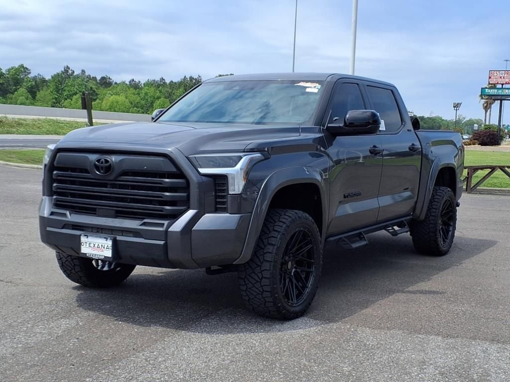 New 2024 Toyota Tundra SR5 AWD/4WD image 8