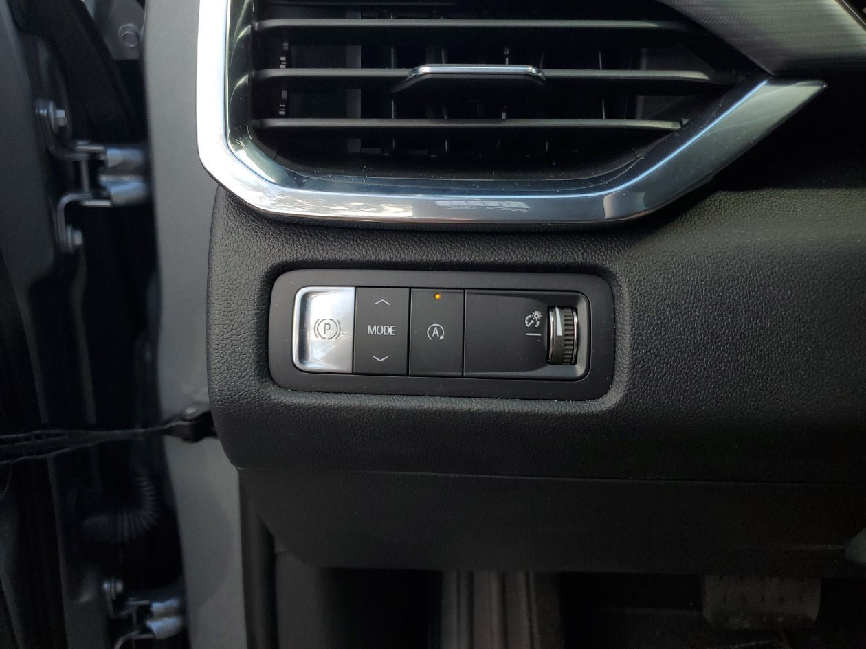 New 2026 GMC Acadia Elevation w/ Elevation Premium Package FWD image 29