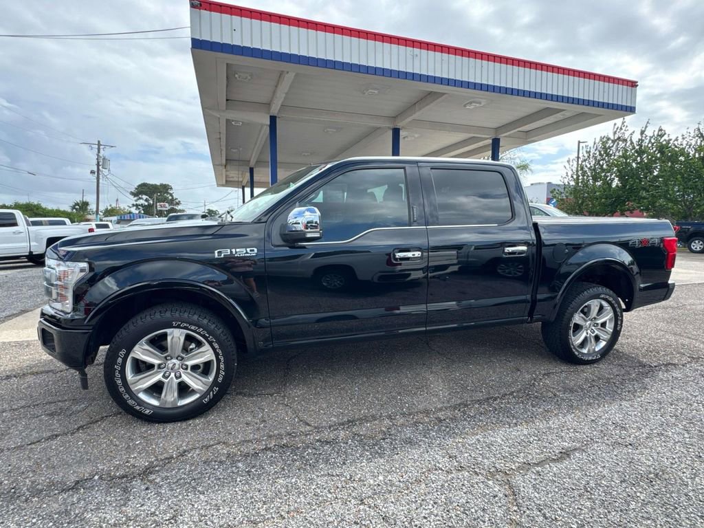 Used 2018 Ford F150 Platinum w/ Equipment Group 701A Luxury AWD/4WD image 4