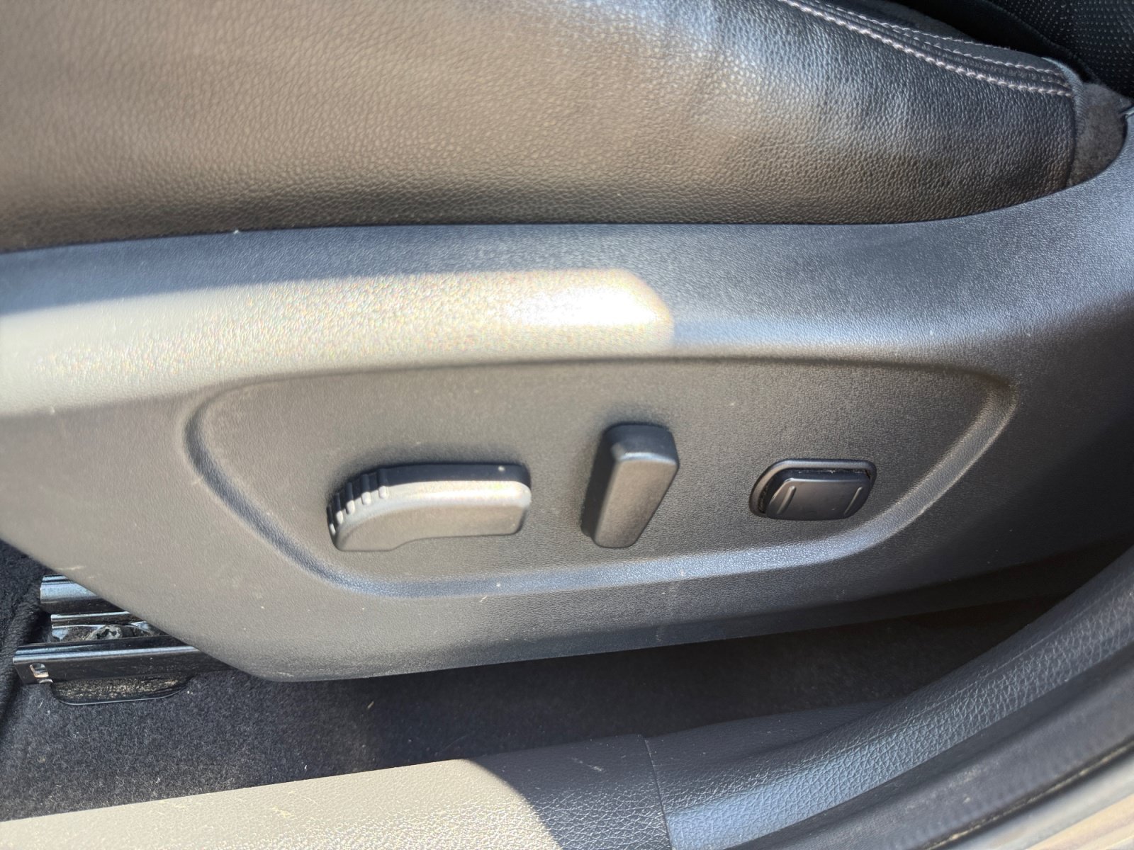 Used 2020 Nissan Rogue SL FWD image 15