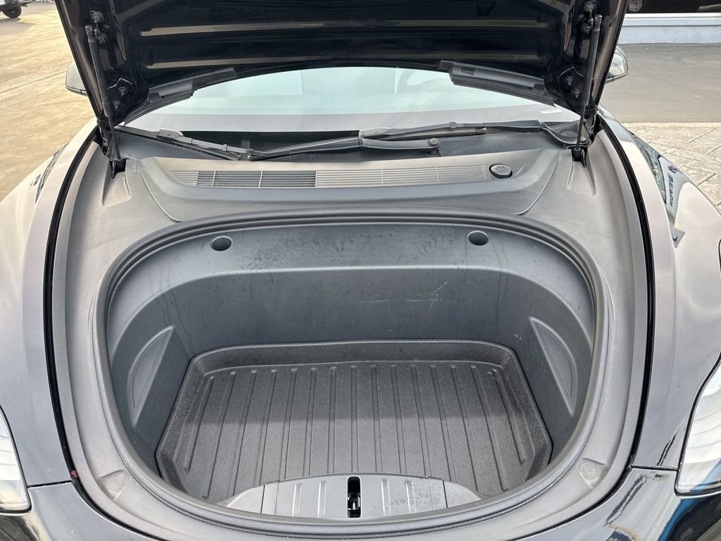 Used 2022 Tesla Model 3 Performance image 23