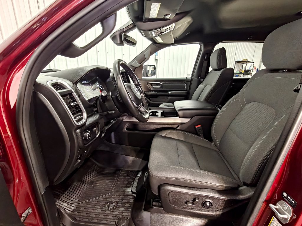 Used 2021 RAM 1500 Big Horn AWD/4WD image 28