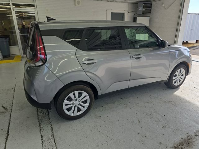 Certified 2024 Kia Soul LX image 6