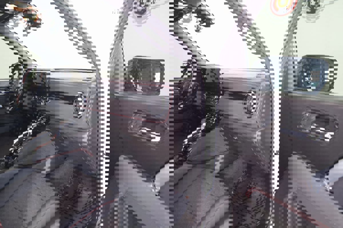 Used 2023 Chevrolet Colorado Z71 image 51