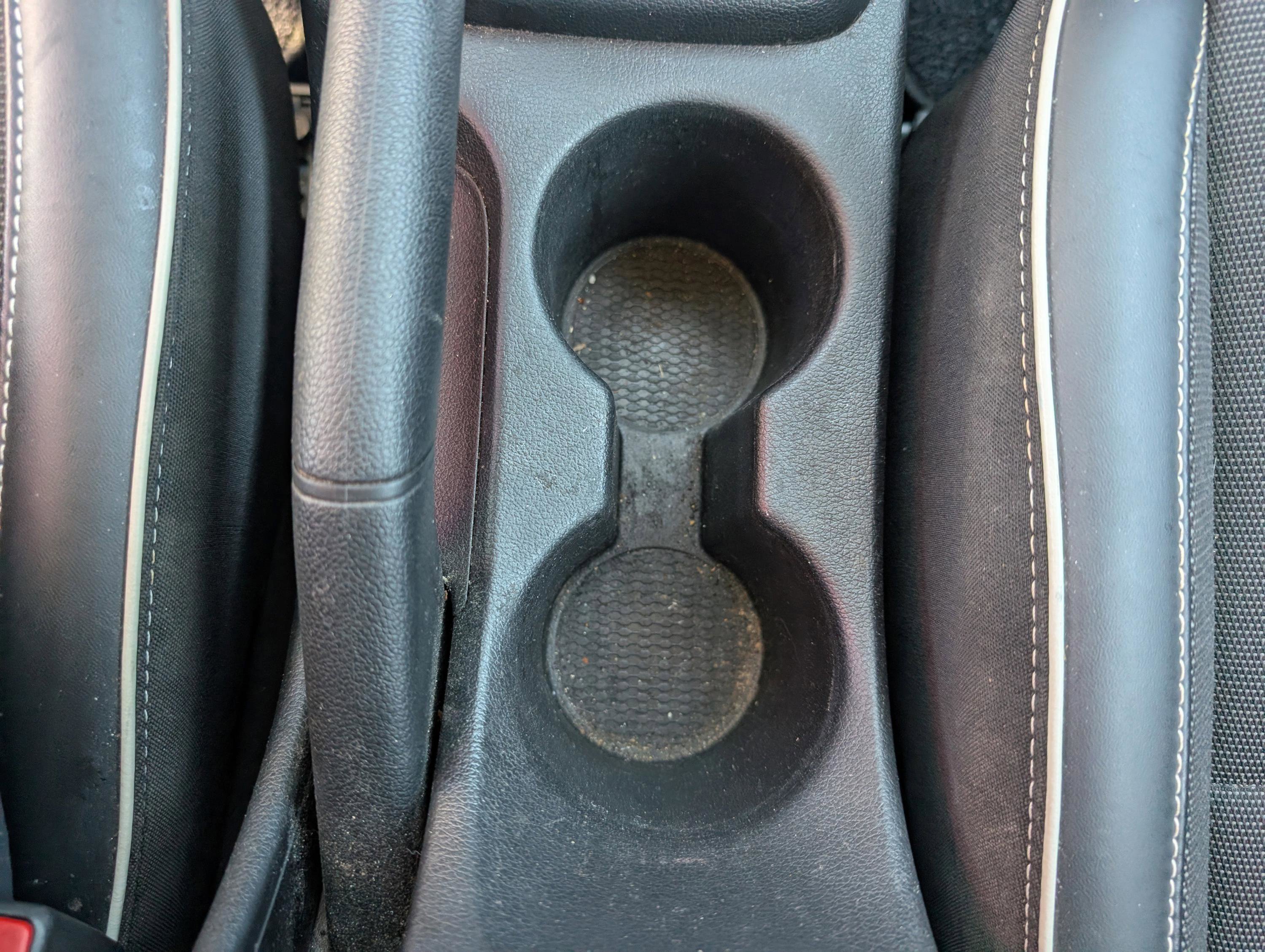 Used 2023 Hyundai Venue Limited image 12