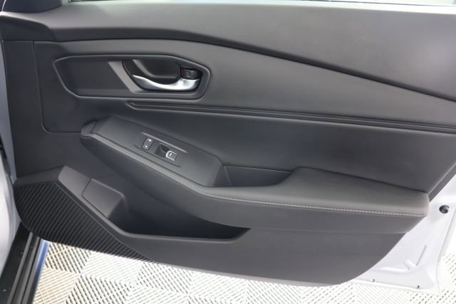 Used 2025 Honda Accord Sport image 29