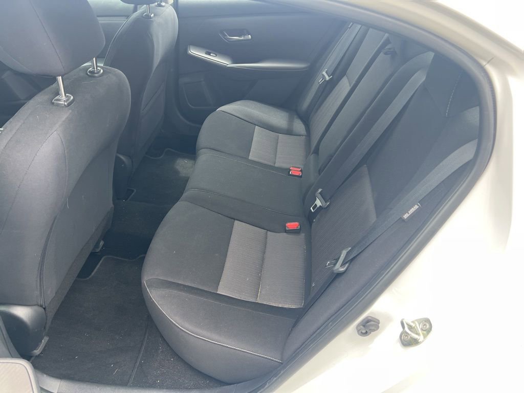 Certified 2021 Nissan Sentra SV FWD image 7