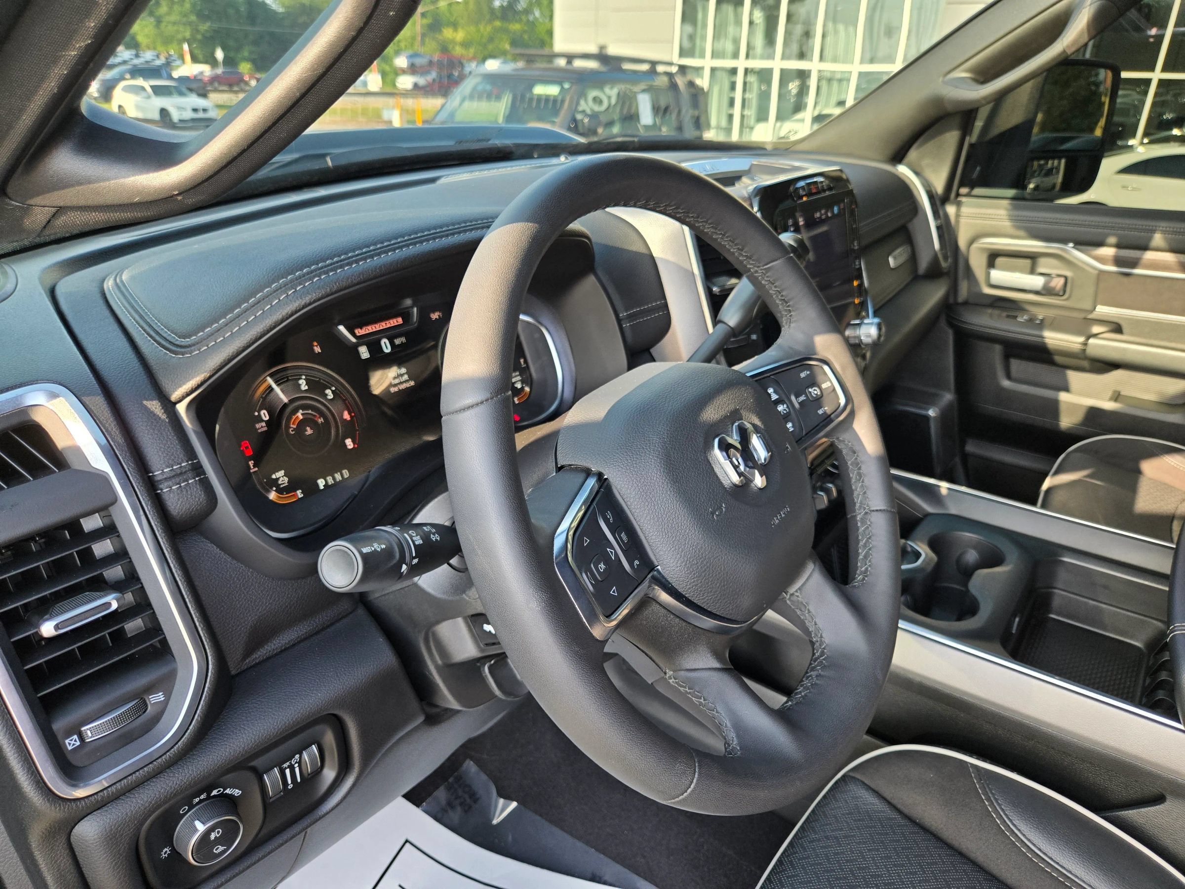 Used 2025 RAM 2500 Laramie w/ Night Edition AWD/4WD image 7
